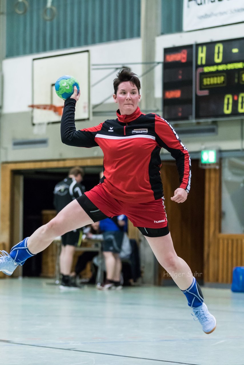 Bild 110 - Frauen Bramstedter TS - TSV Wattenbek 2 : Ergebnis: 20:24